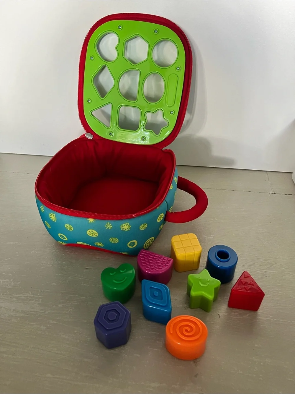 Melissa & Doug K’s Kids Take-Along Shape Sorter Complete 9 Pieces Toddler Toy